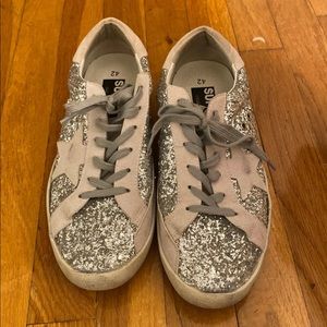 Golden Goose Sneakers
